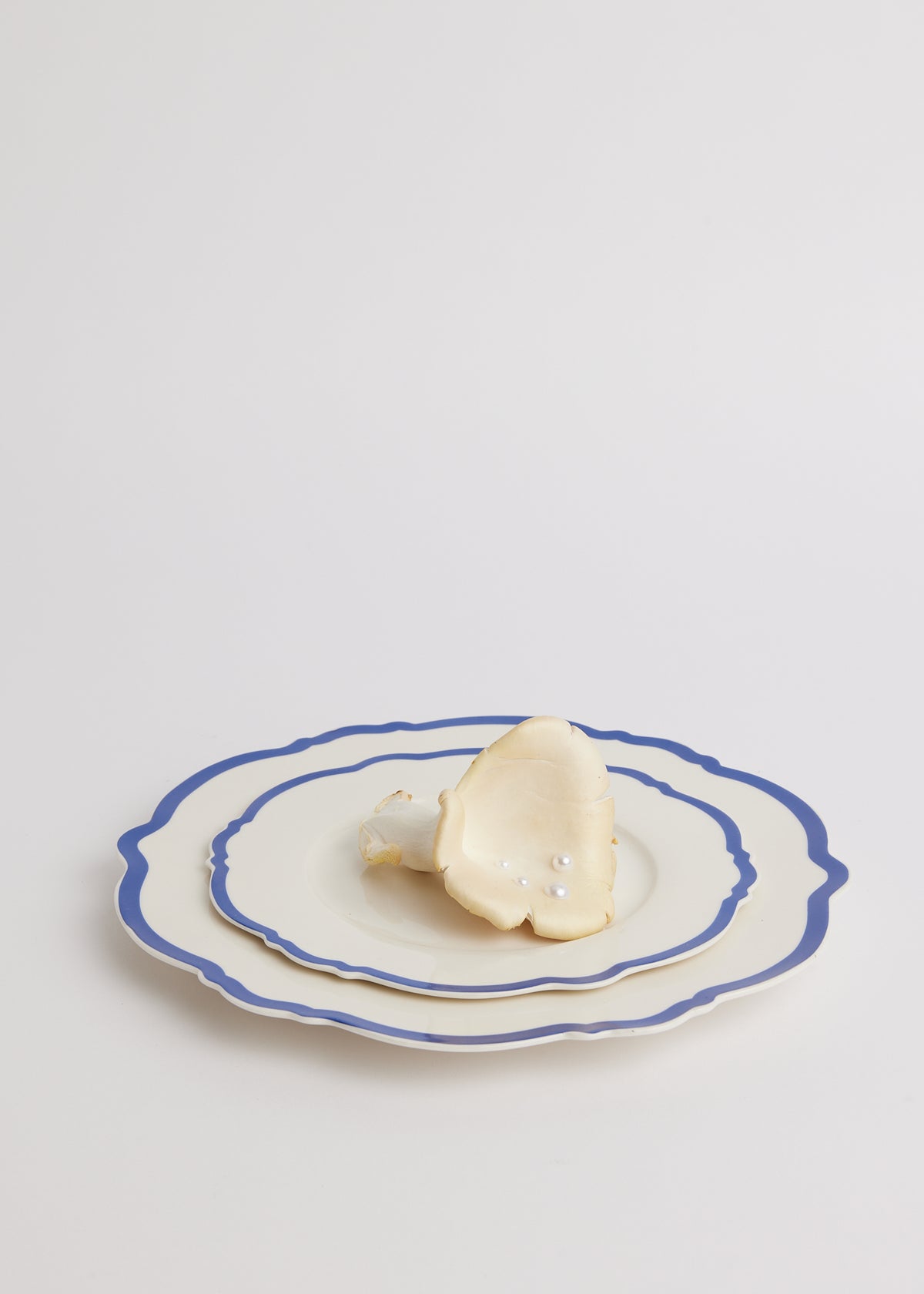 Wave Dinner & Side Plate Set