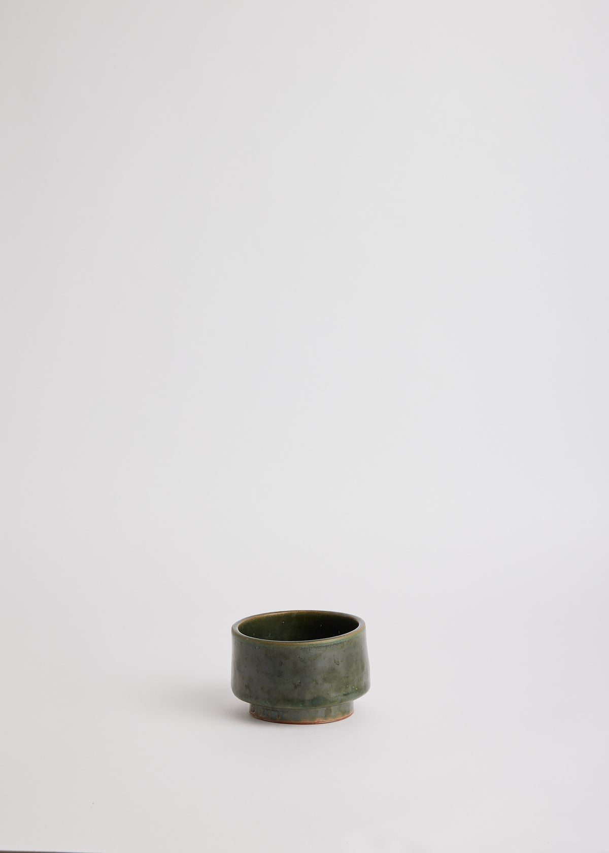 Jenn Johnson Vase (2 colors)