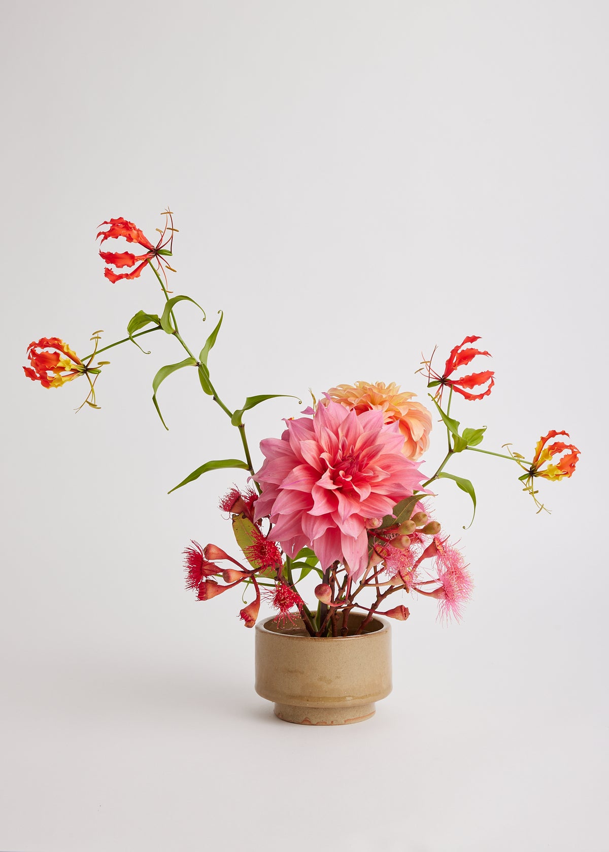 Jenn Johnson Vase (2 colors)